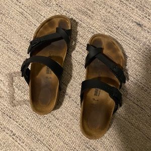 🍓Birkenstock | Black Mayari Sandal